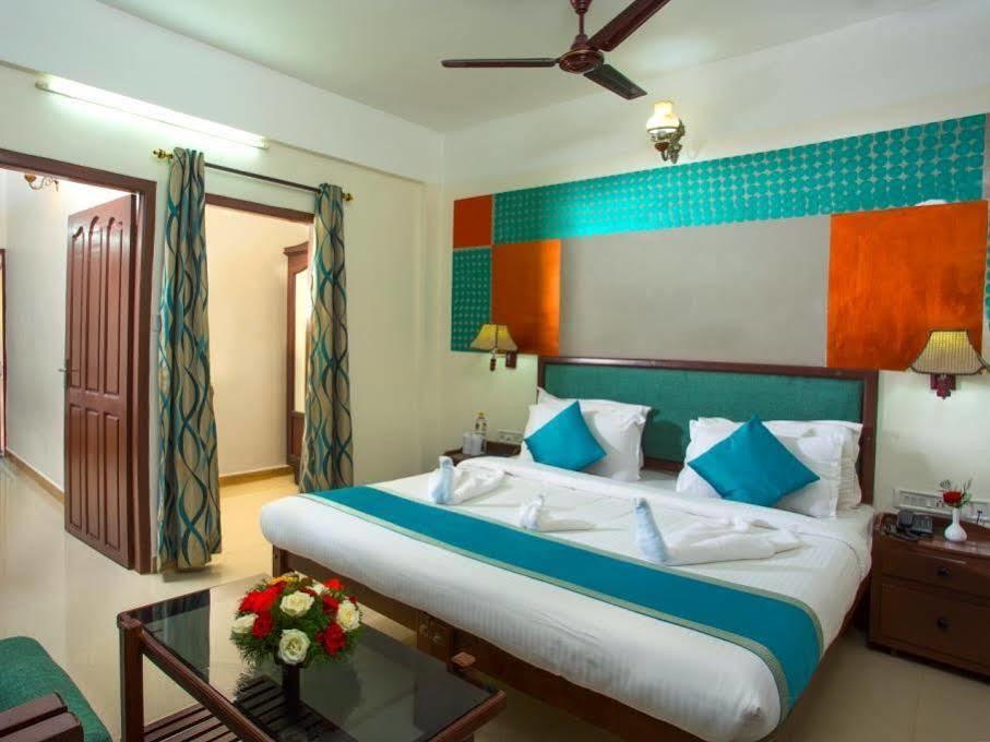 Spice Country Resort Chithirapuram Exterior photo
